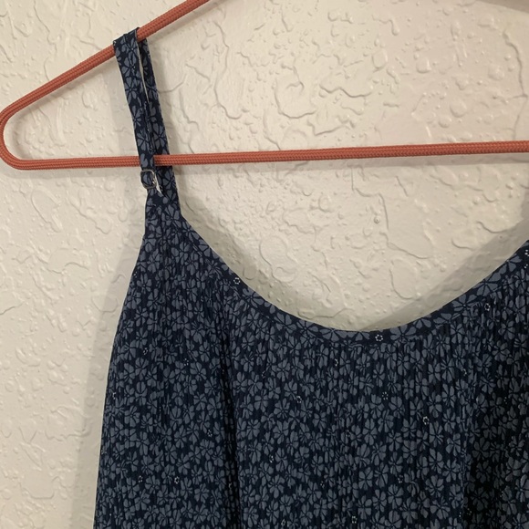 abercrombie & fitch flowy tank - Picture 2 of 3